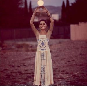 Diamonds in the Sky dress tea embroidered midi